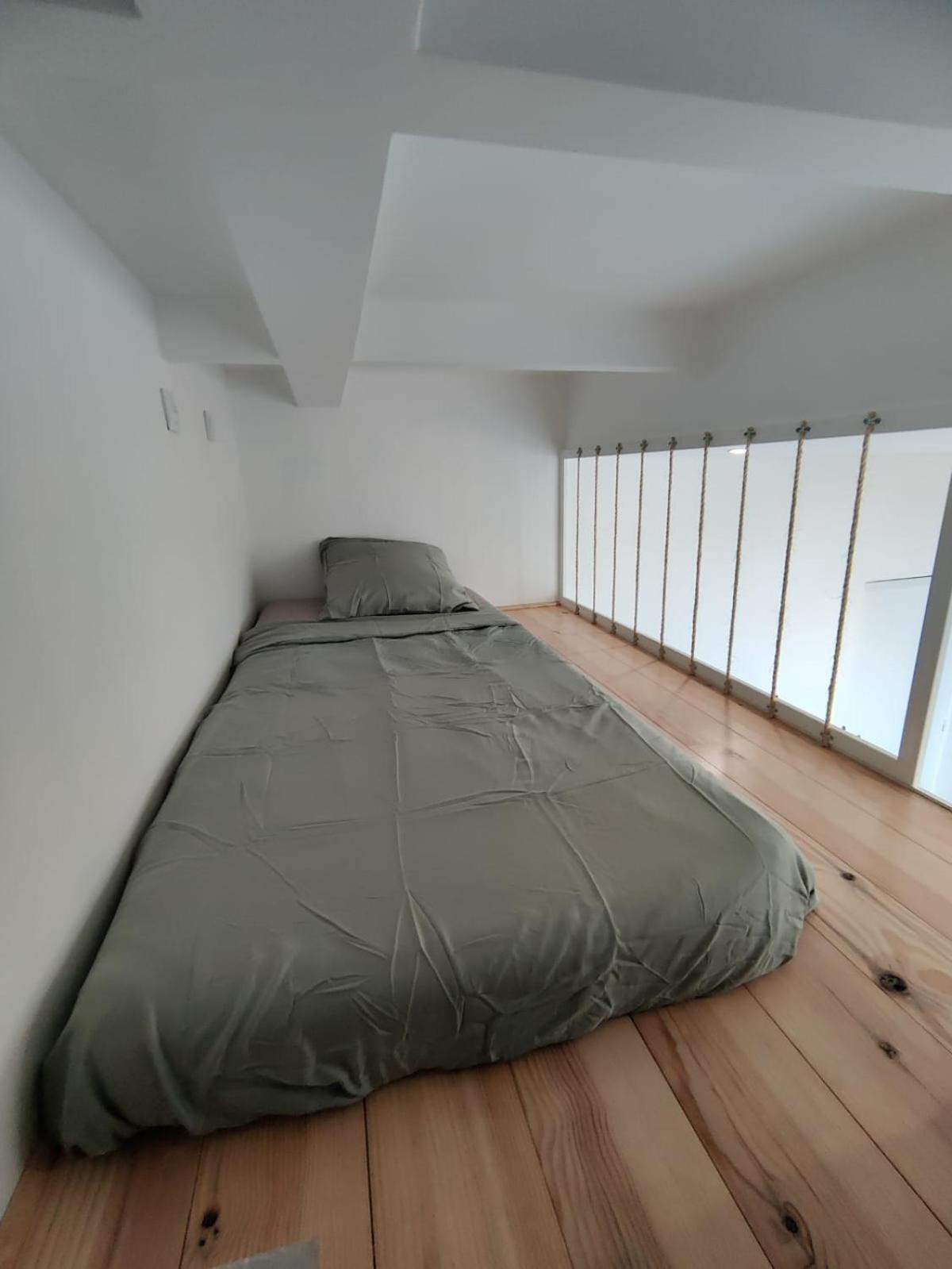 VénissieuxLoft Chic Avec Mezzanine Contemporaineアパートメント エクステリア 写真